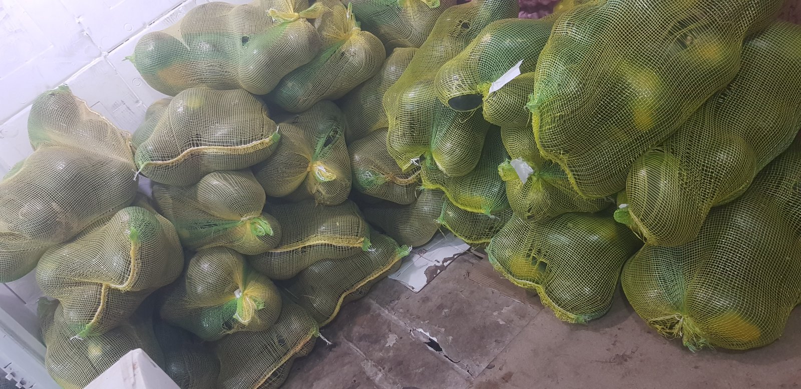 Green Lemons